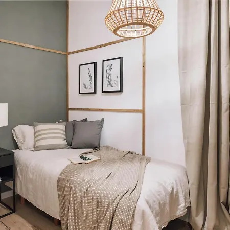 Senes - 2 Bedrooms In Eixample Esquerra