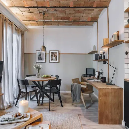 Senes - 2 Bedrooms In Eixample Esquerra Барселона