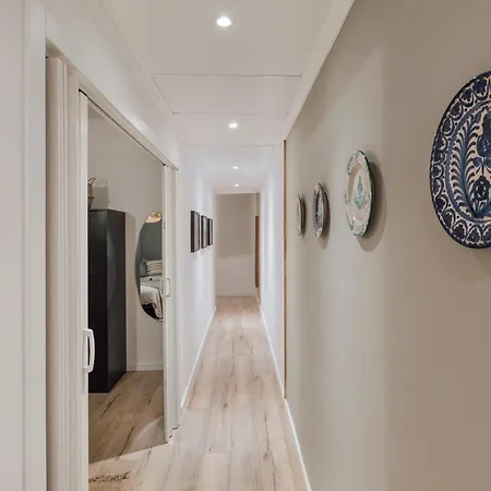 Апартаменты Senes - 2 Bedrooms In Eixample Esquerra *